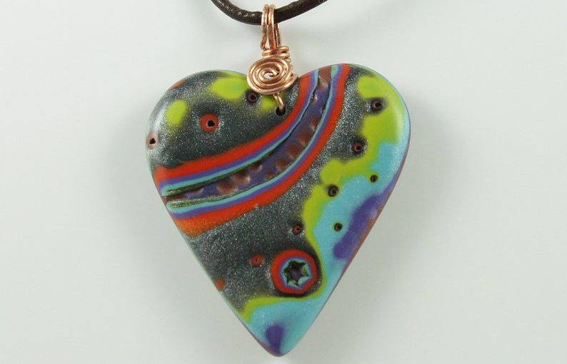 Colorful heart pendant