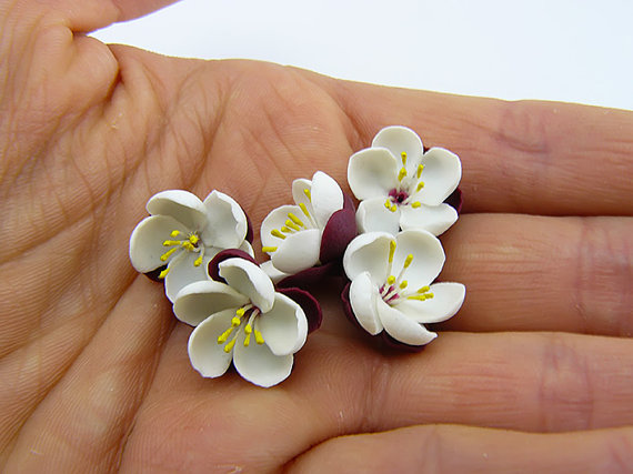 Polymer Clay Flower Beads: Step-by-Step Guide to Beautiful Blossoms